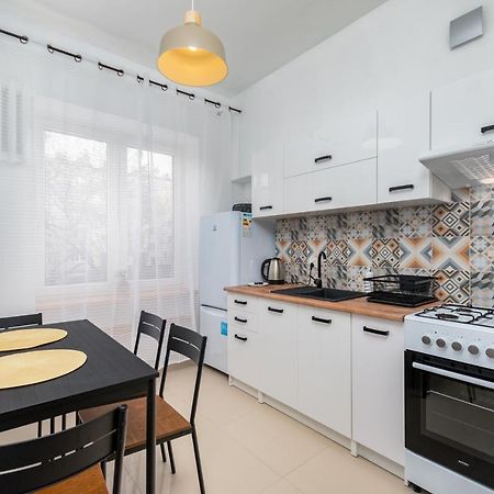 Stanislawa Augusta 16 By Homeprime Warsaw Luaran gambar